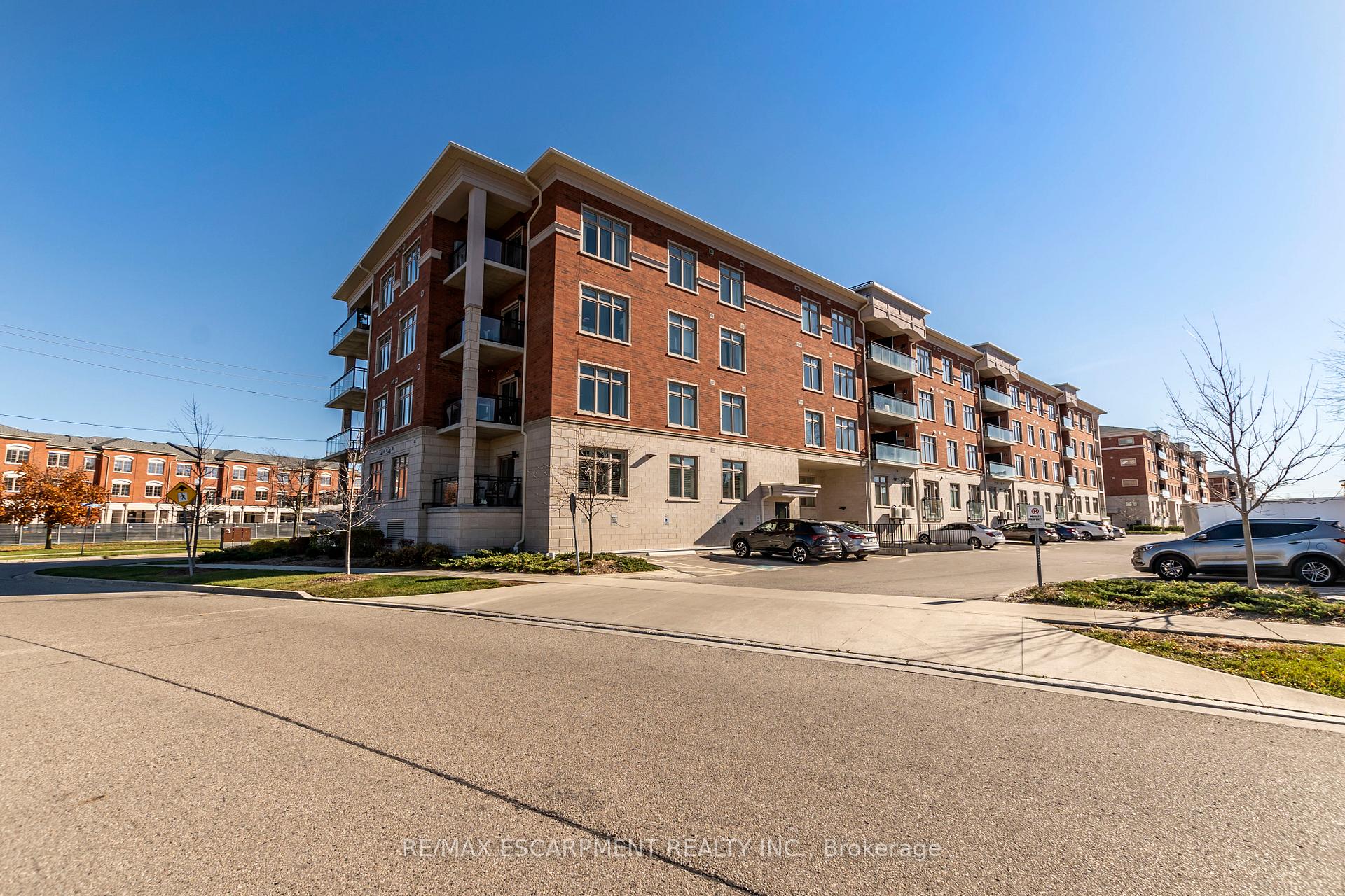 Photo 39 of Unit 305, 195 Commonwealth Street, Kitchener — HOMEH
