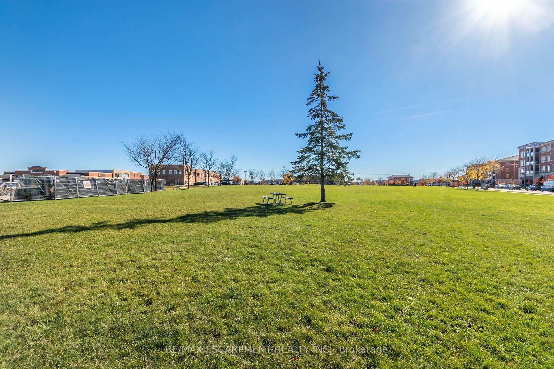 Photo 40 of Unit 305, 195 Commonwealth Street, Kitchener — HOMEH