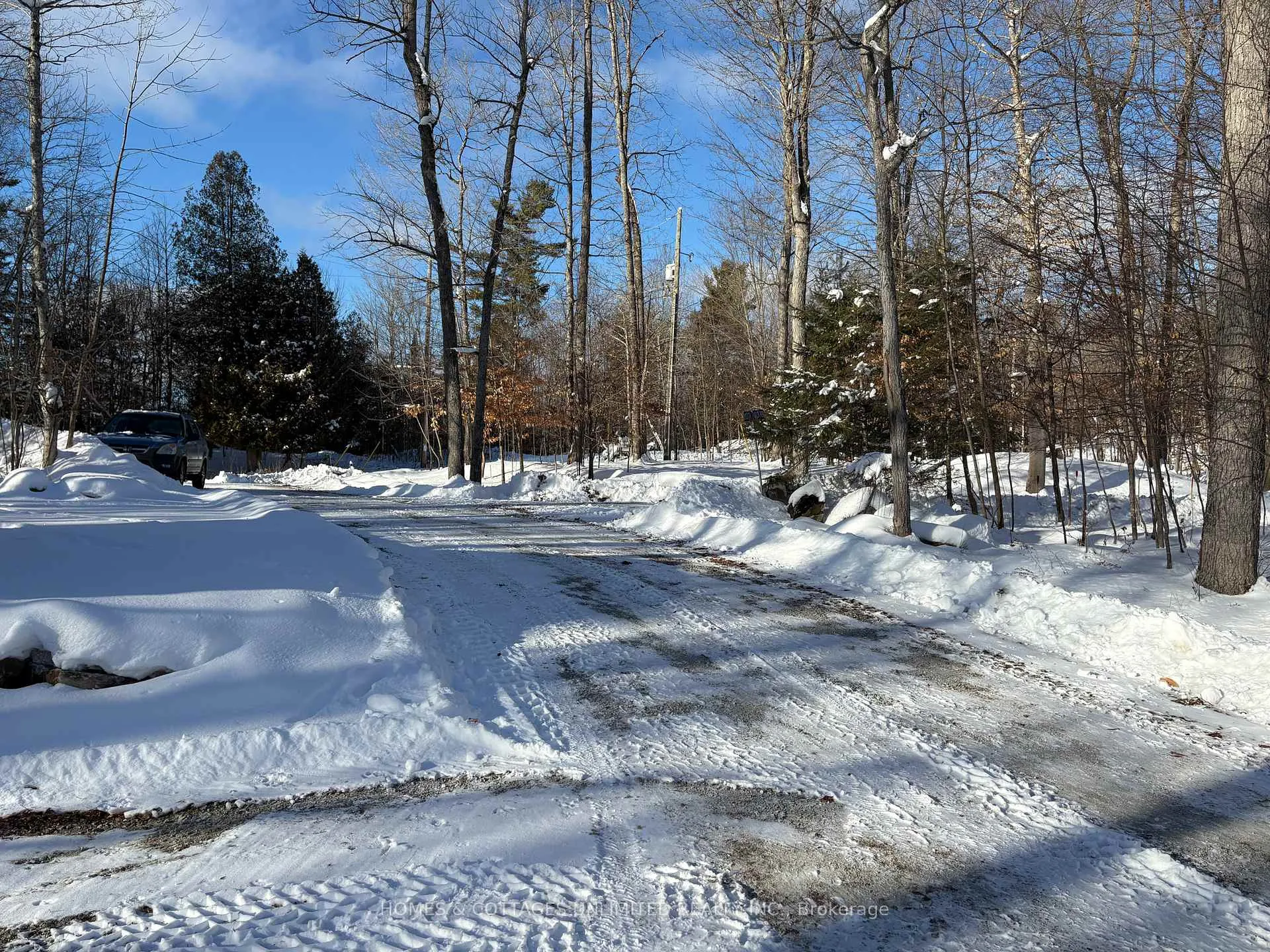 Photo 5 of 1037A Palmerston Crescent, Frontenac, Frontenac North — HOMEH