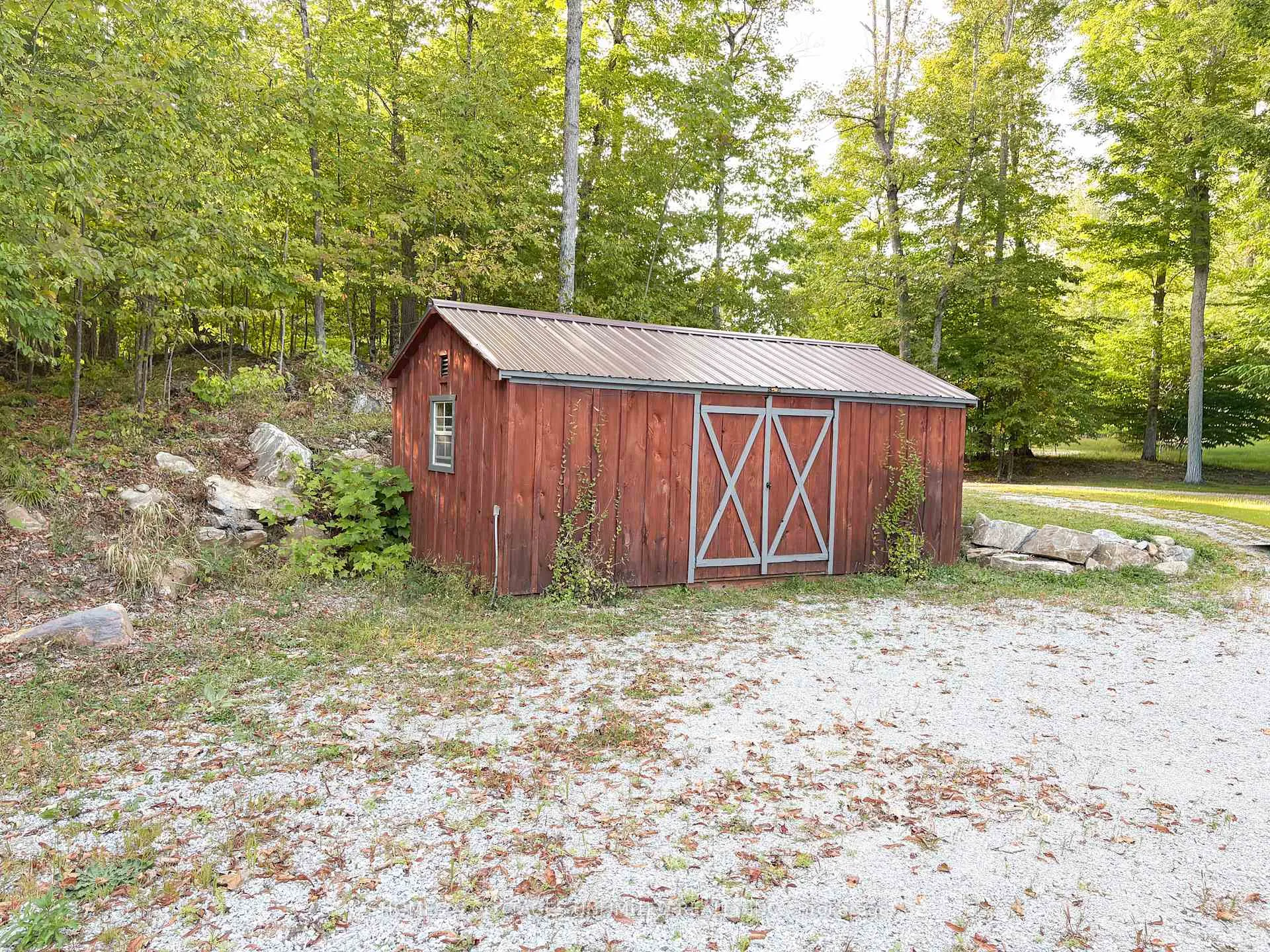 Photo 20 of 1037A Palmerston Crescent, Frontenac, Frontenac North — HOMEH