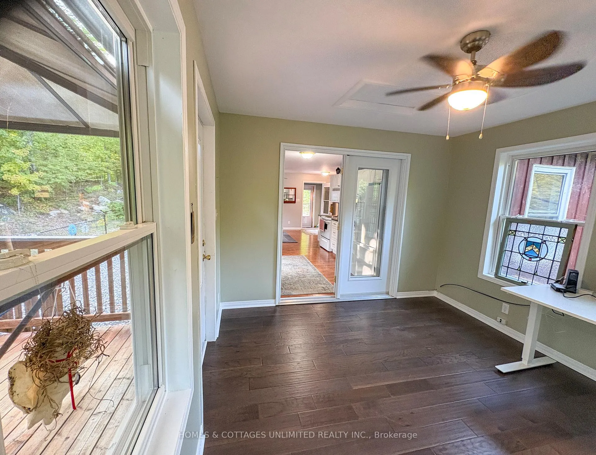 Photo 29 of 1037A Palmerston Crescent, Frontenac, Frontenac North — HOMEH