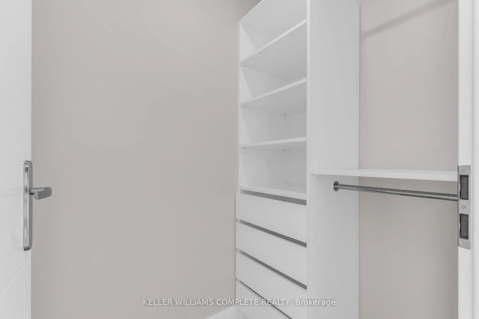 Photo 14 of Unit 307, 60 Frederick Street, Kitchener, City Commercial Core — HOMEH