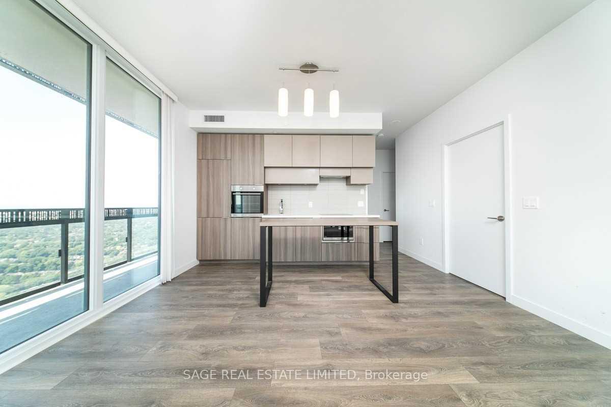 Photo 2 of Unit 5302, 8 Eglinton Avenue E, Toronto, Yonge-Eglinton — HOMEH