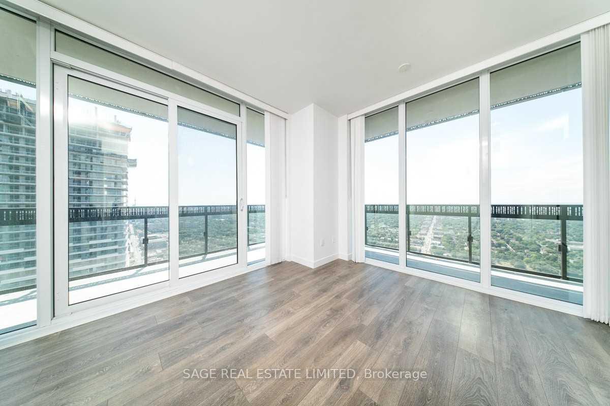 Photo 7 of Unit 5302, 8 Eglinton Avenue E, Toronto, Yonge-Eglinton — HOMEH