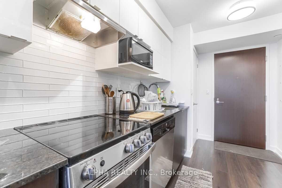 Photo 9 of Unit 508, 120 Varna Drive, Toronto, Englemount-Lawrence — HOMEH