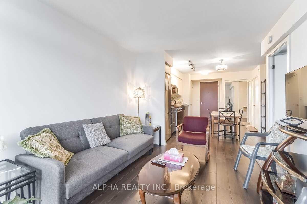 Photo 10 of Unit 508, 120 Varna Drive, Toronto, Englemount-Lawrence — HOMEH