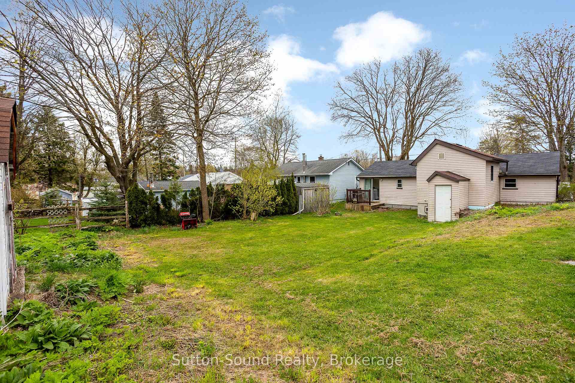 Photo 19 of 776225 Highway 10, Chatsworth — HOMEH