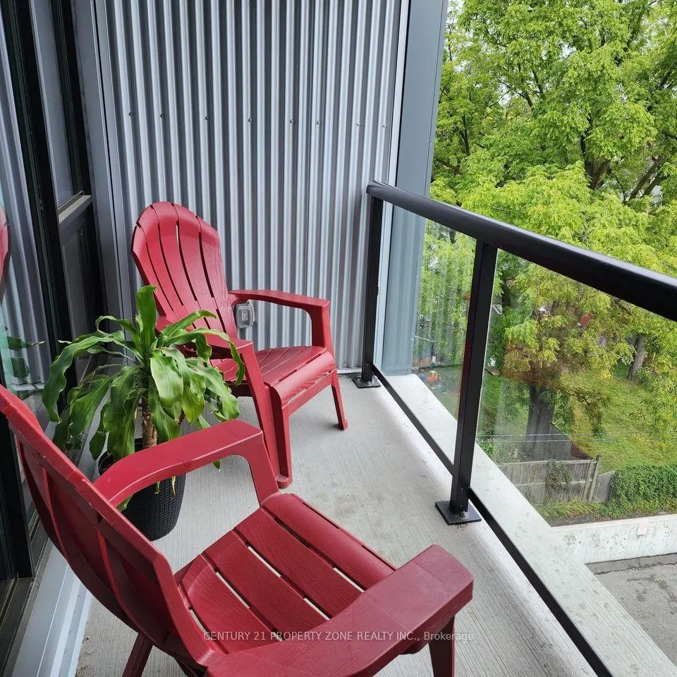 Photo 15 of Unit 415, 690 King Street W, Kitchener, KW Hospital — HOMEH