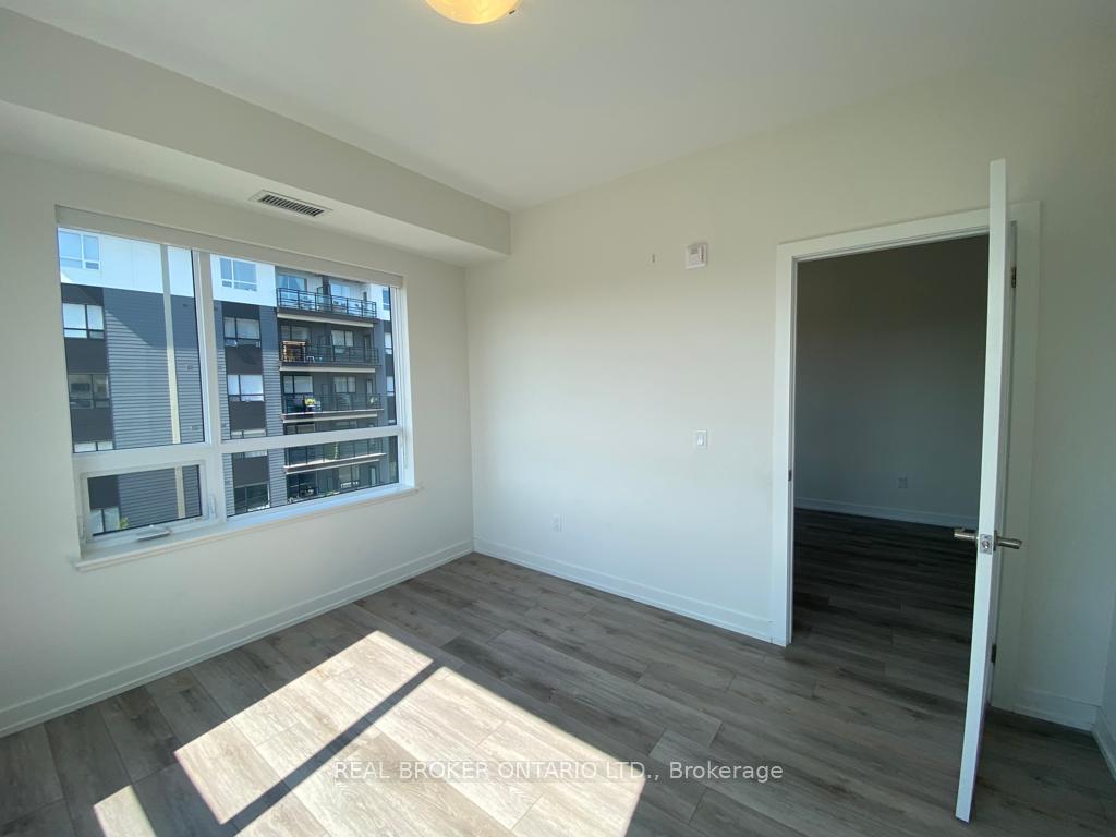 Photo 13 of Unit 402, 251 Northfield Drive E, Waterloo — HOMEH