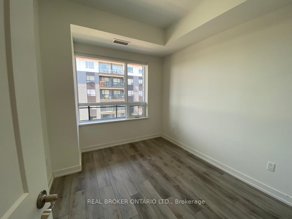 Photo 15 of Unit 402, 251 Northfield Drive E, Waterloo — HOMEH