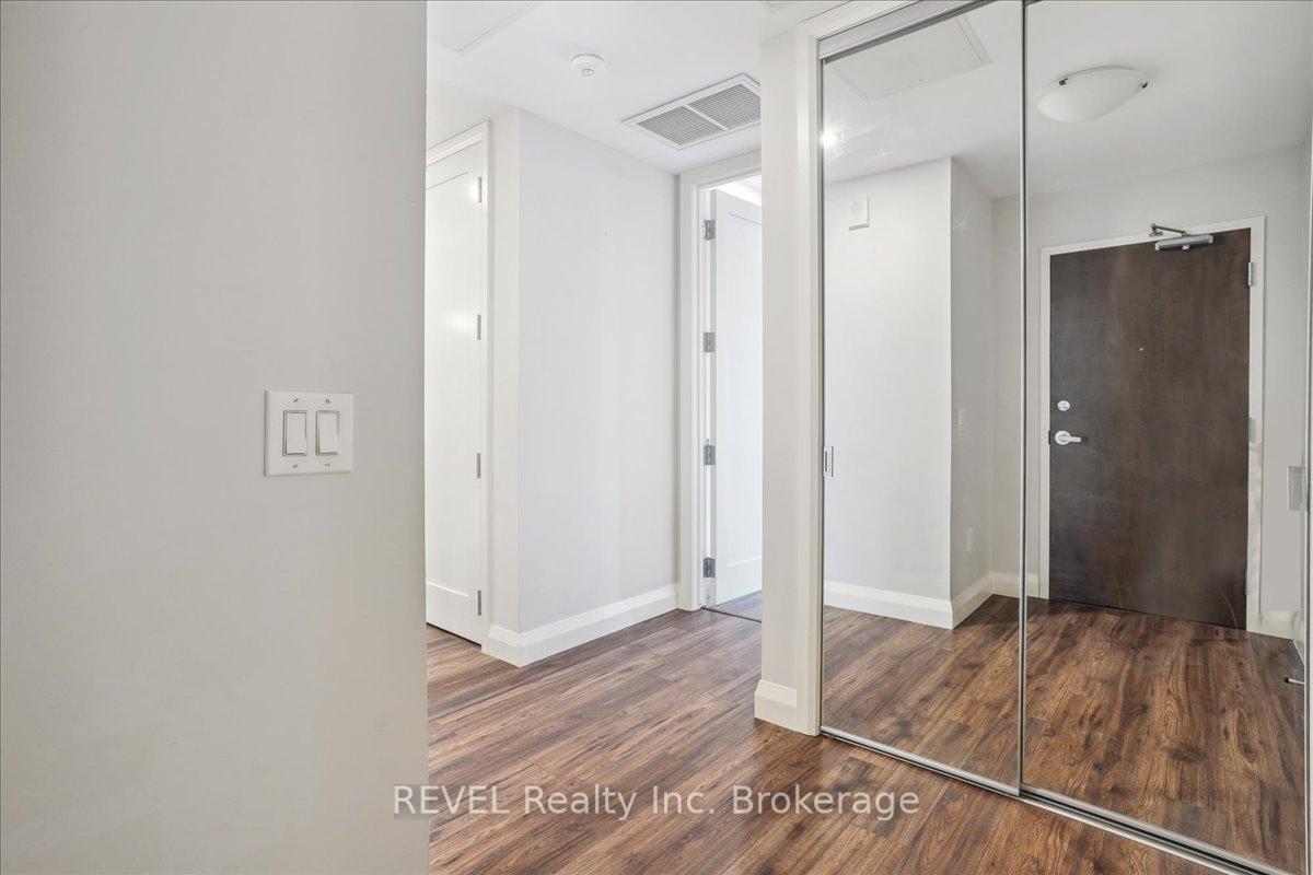 Photo 8 of Unit 522, 118 King Street E, Hamilton, Beasley — HOMEH