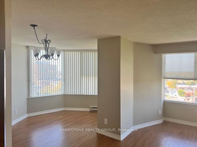 Photo 4 of Unit 1211, 7 Gale Crescent, St. Catharines, E. Chester — HOMEH