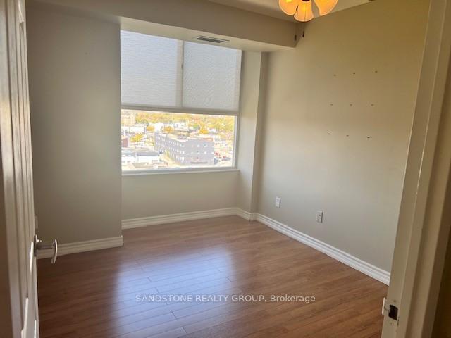 Photo 11 of Unit 1211, 7 Gale Crescent, St. Catharines, E. Chester — HOMEH