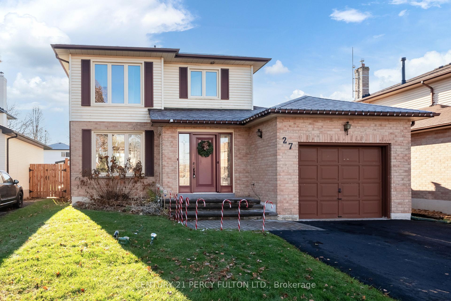 Photo 1 of 27 Arran Court, Clarington, Courtice — HOMEH