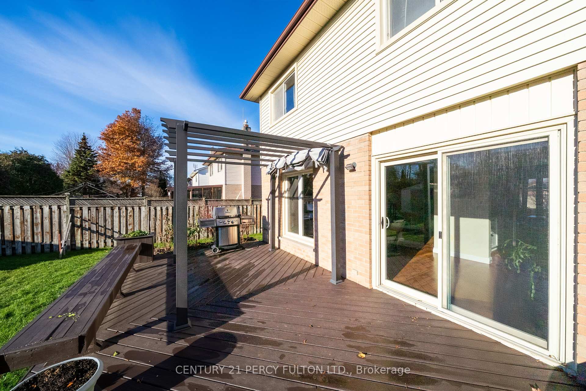 Photo 28 of 27 Arran Court, Clarington, Courtice — HOMEH