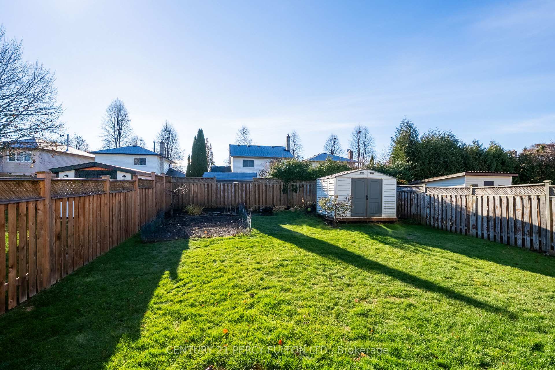 Photo 27 of 27 Arran Court, Clarington, Courtice — HOMEH