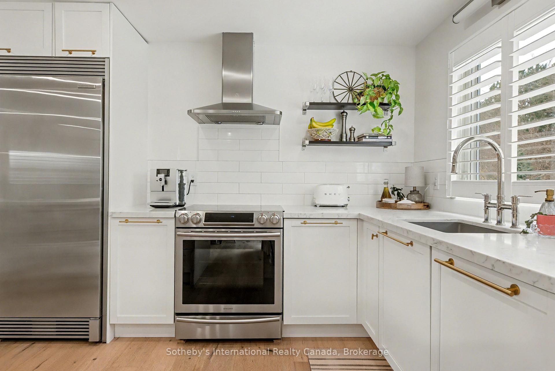 Photo 8 of 5 Brawton Drive, Caledon, Palgrave — HOMEH