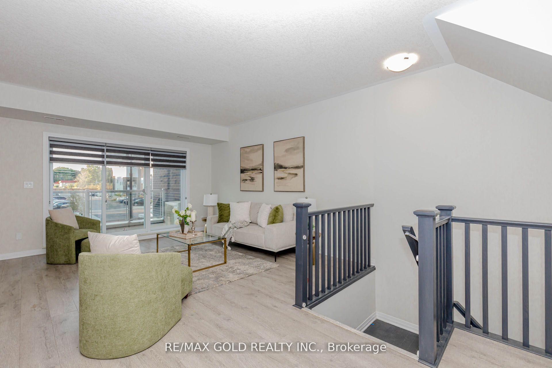 Photo 7 of Unit 3, 124 Seabrook Drive, Kitchener, Huron Park — HOMEH