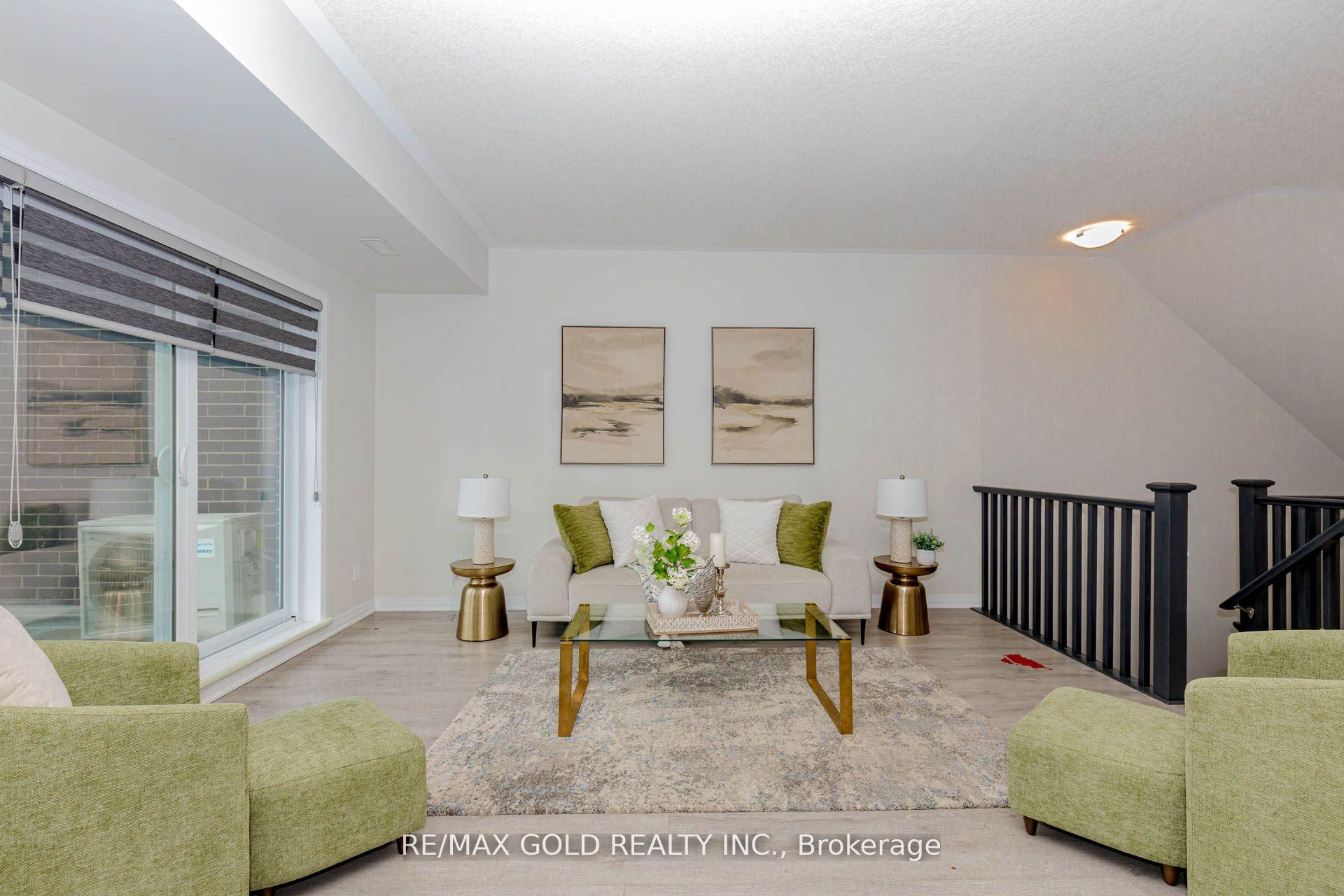 Photo 8 of Unit 3, 124 Seabrook Drive, Kitchener, Huron Park — HOMEH