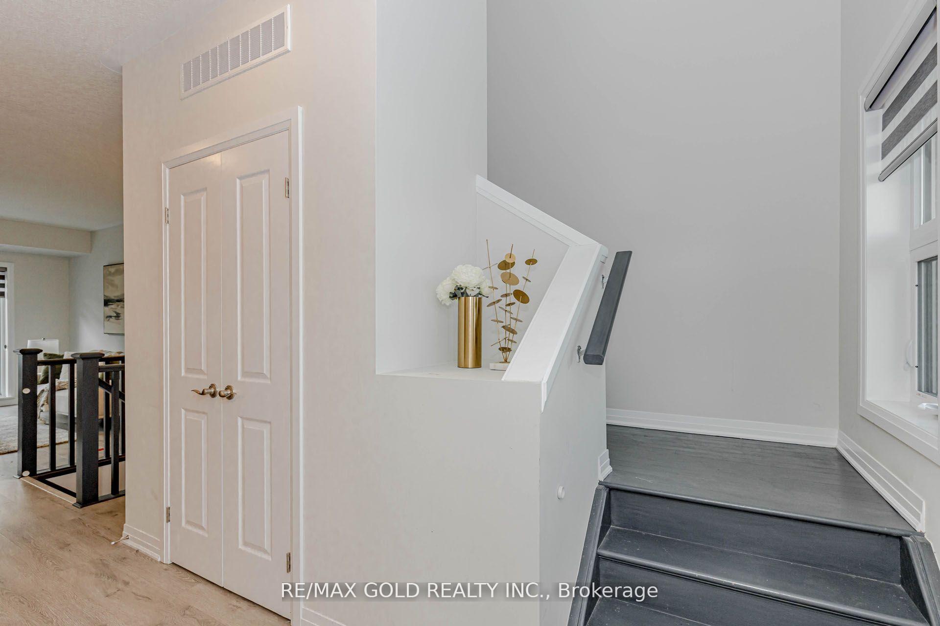Photo 25 of Unit 3, 124 Seabrook Drive, Kitchener, Huron Park — HOMEH