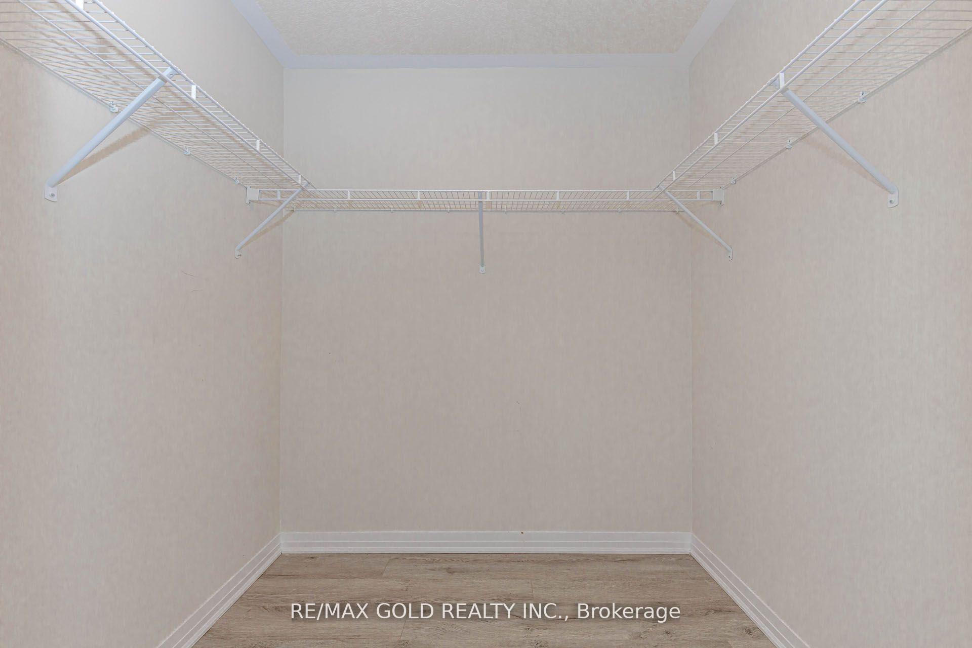 Photo 32 of Unit 3, 124 Seabrook Drive, Kitchener, Huron Park — HOMEH