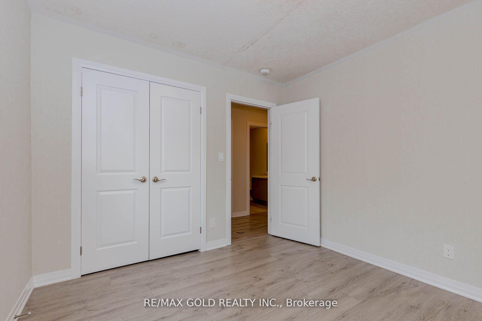 Photo 38 of Unit 3, 124 Seabrook Drive, Kitchener, Huron Park — HOMEH
