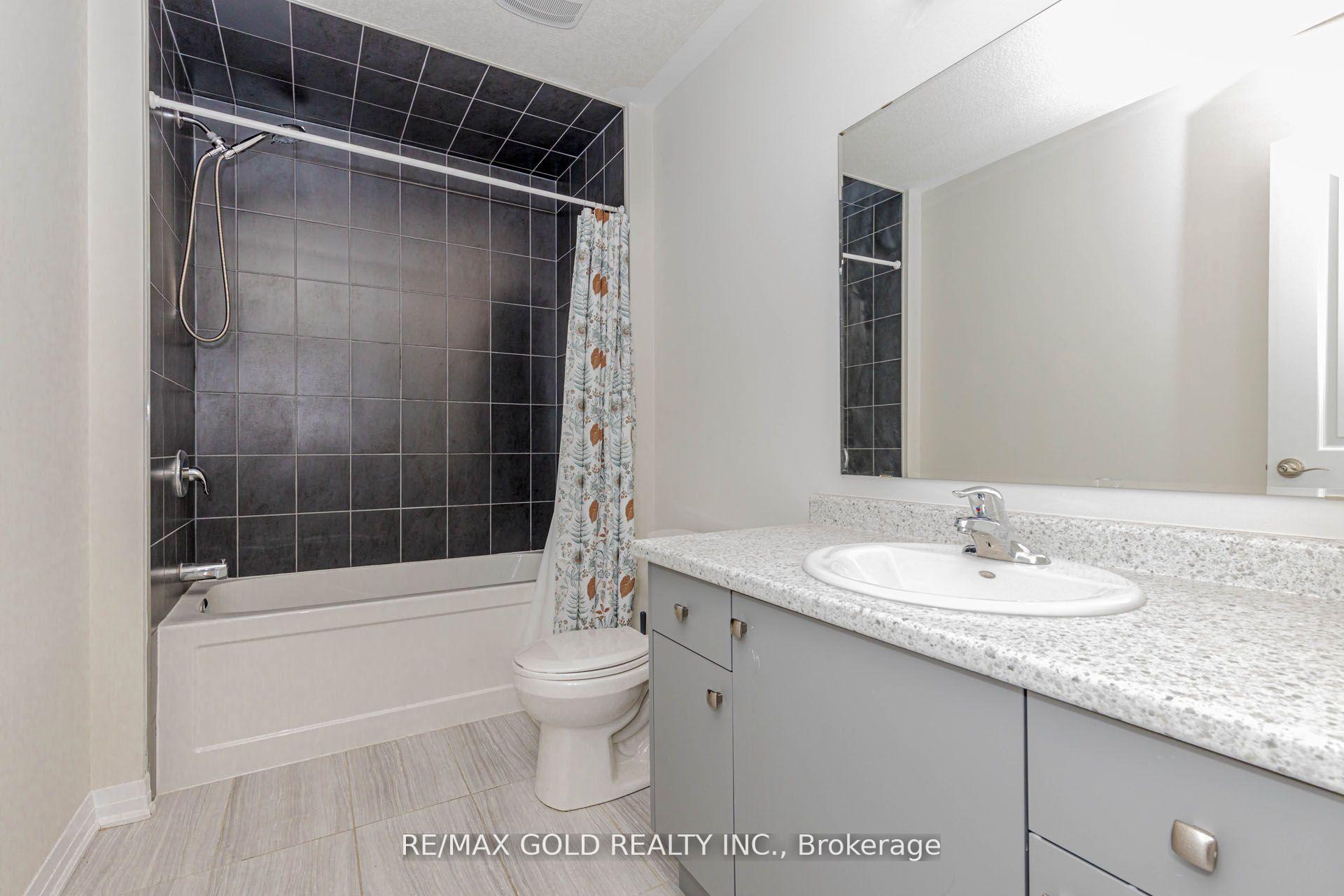 Photo 40 of Unit 3, 124 Seabrook Drive, Kitchener, Huron Park — HOMEH