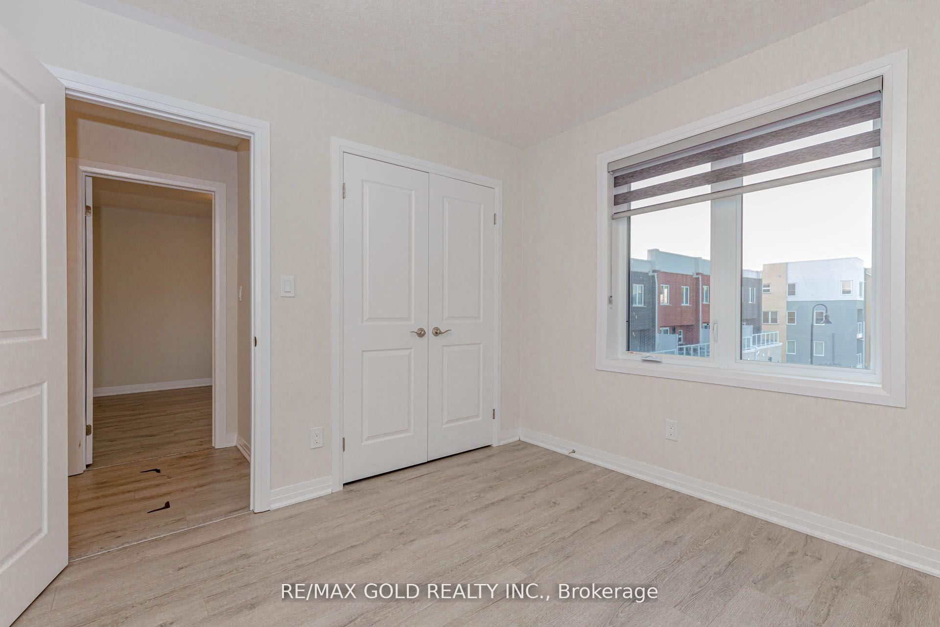 Photo 42 of Unit 3, 124 Seabrook Drive, Kitchener, Huron Park — HOMEH