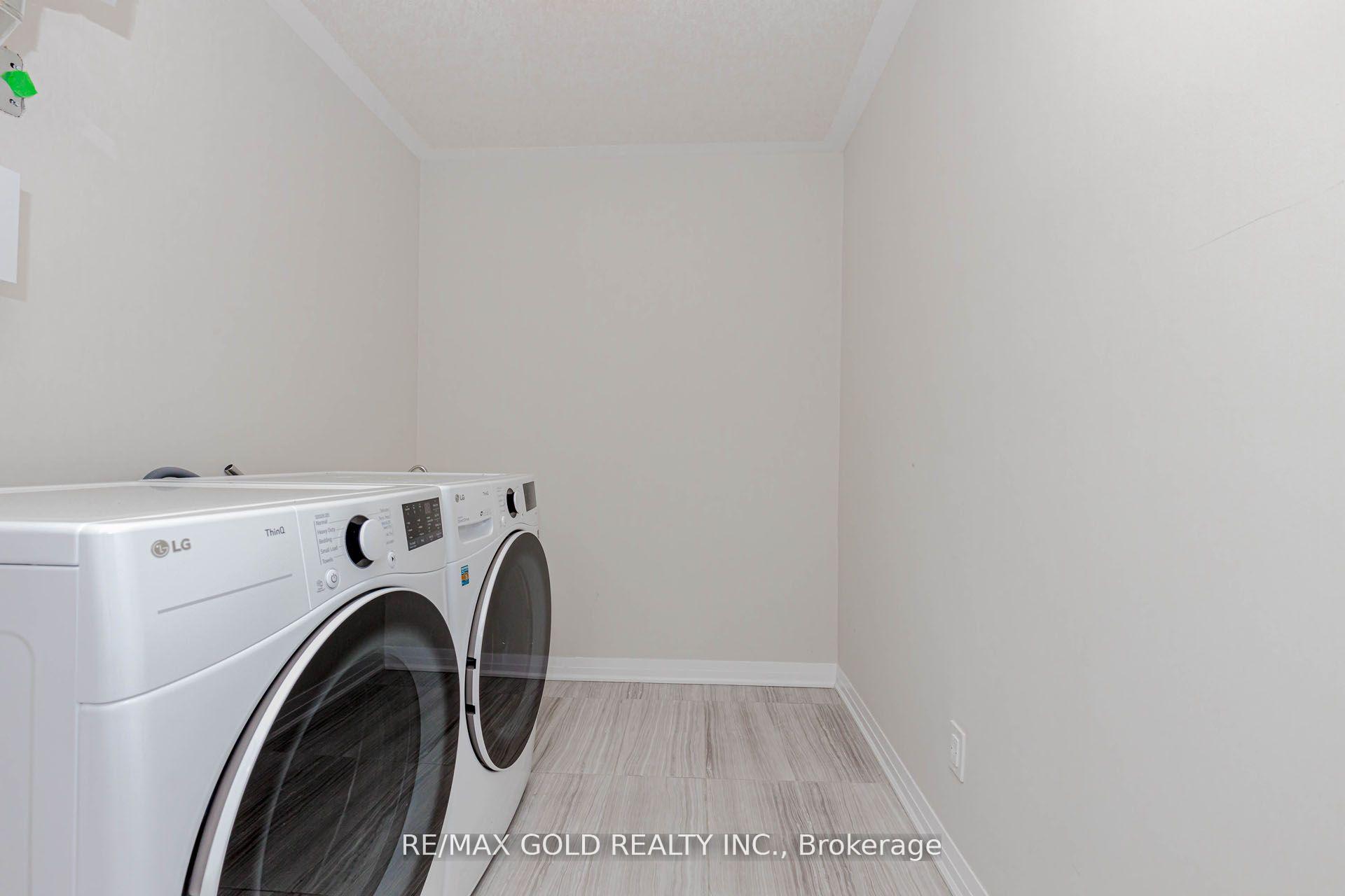 Photo 45 of Unit 3, 124 Seabrook Drive, Kitchener, Huron Park — HOMEH
