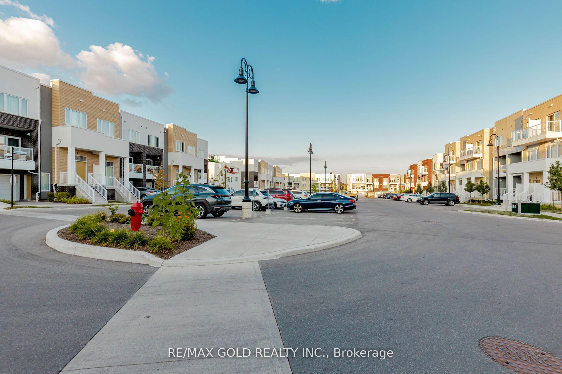 Photo 50 of Unit 3, 124 Seabrook Drive, Kitchener, Huron Park — HOMEH