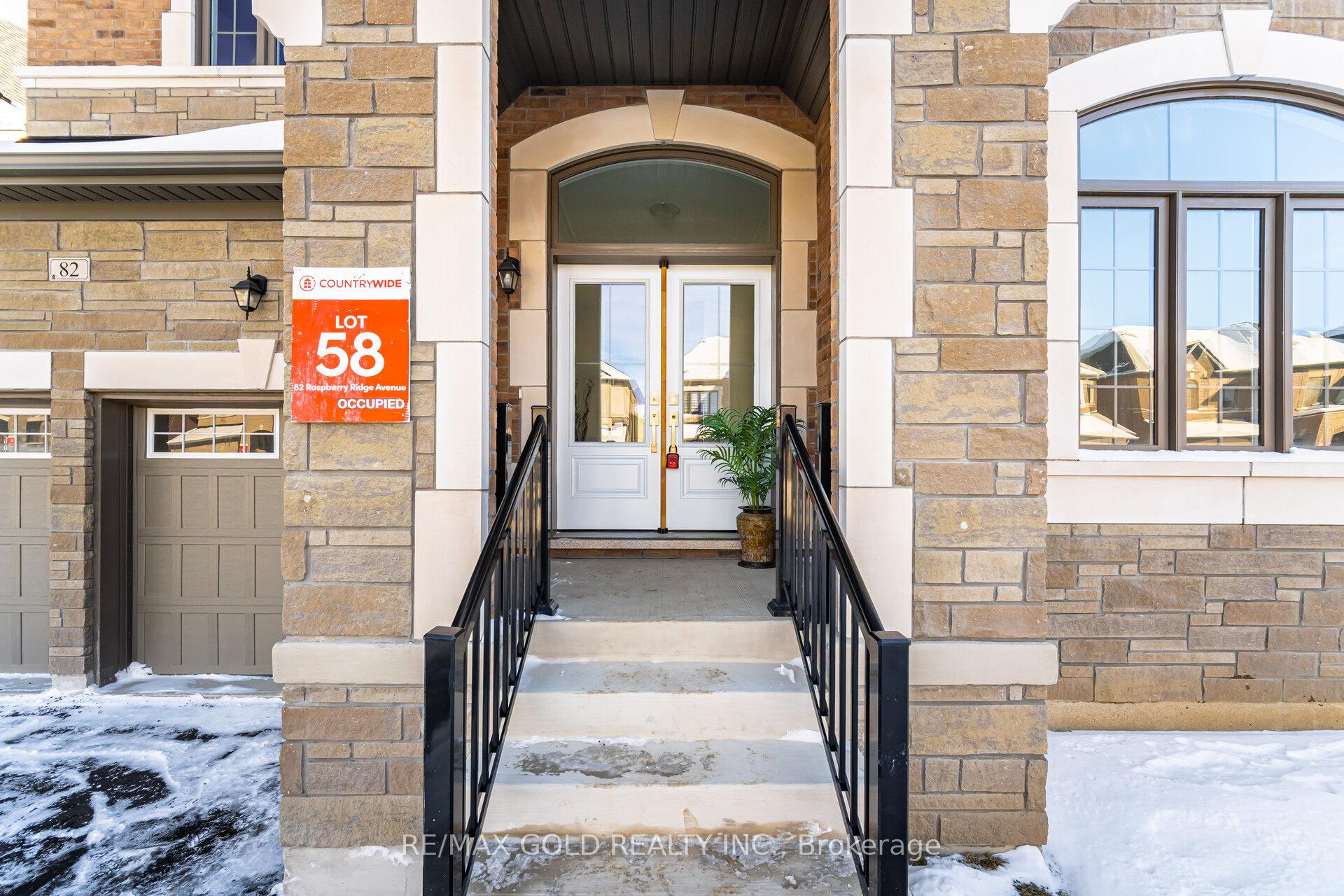 Photo 2 of 82 Raspberry Ridge Avenue, Caledon, Caledon East — HOMEH