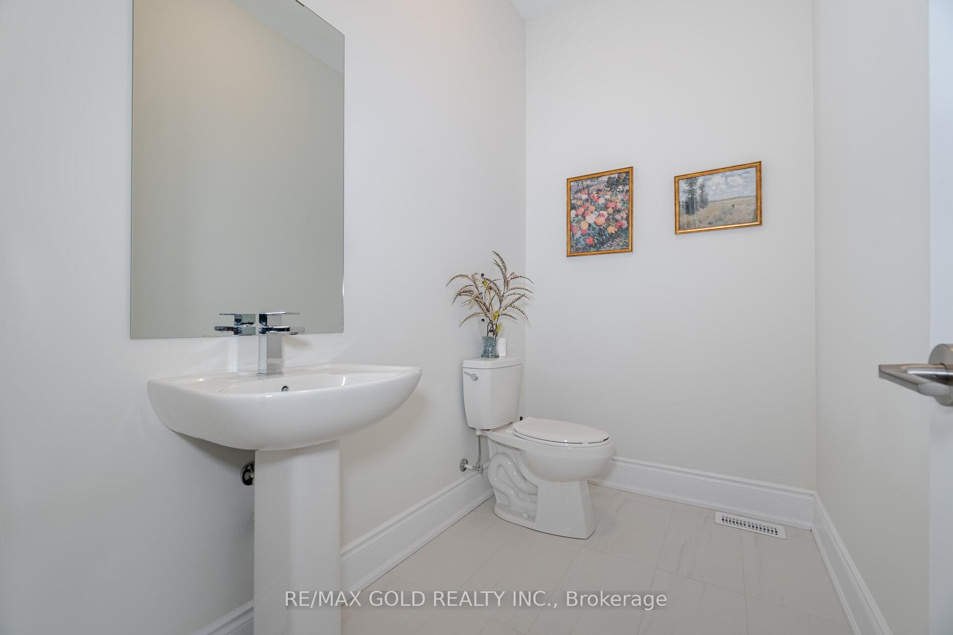 Photo 23 of 82 Raspberry Ridge Avenue, Caledon, Caledon East — HOMEH