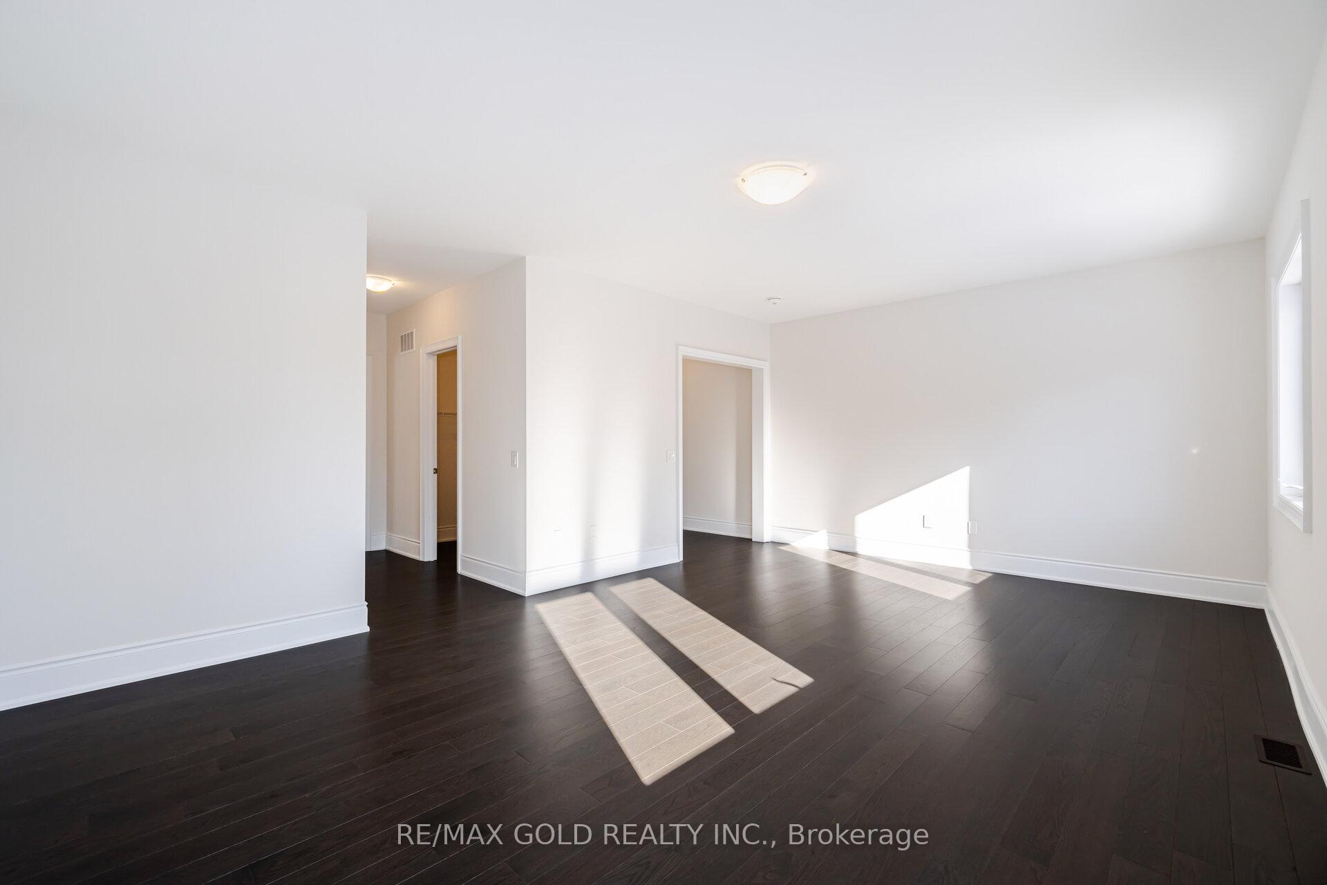Photo 29 of 82 Raspberry Ridge Avenue, Caledon, Caledon East — HOMEH