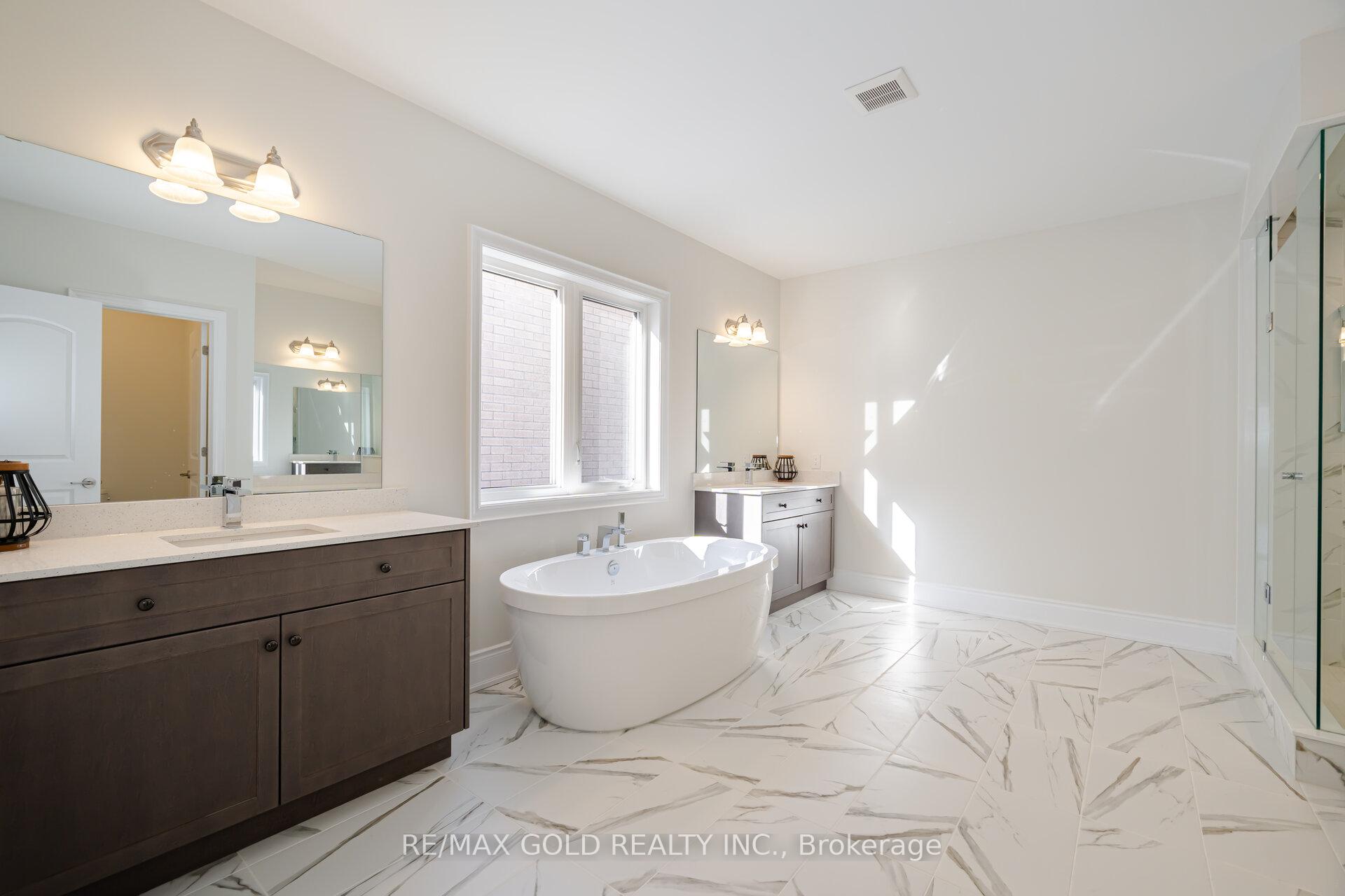 Photo 30 of 82 Raspberry Ridge Avenue, Caledon, Caledon East — HOMEH