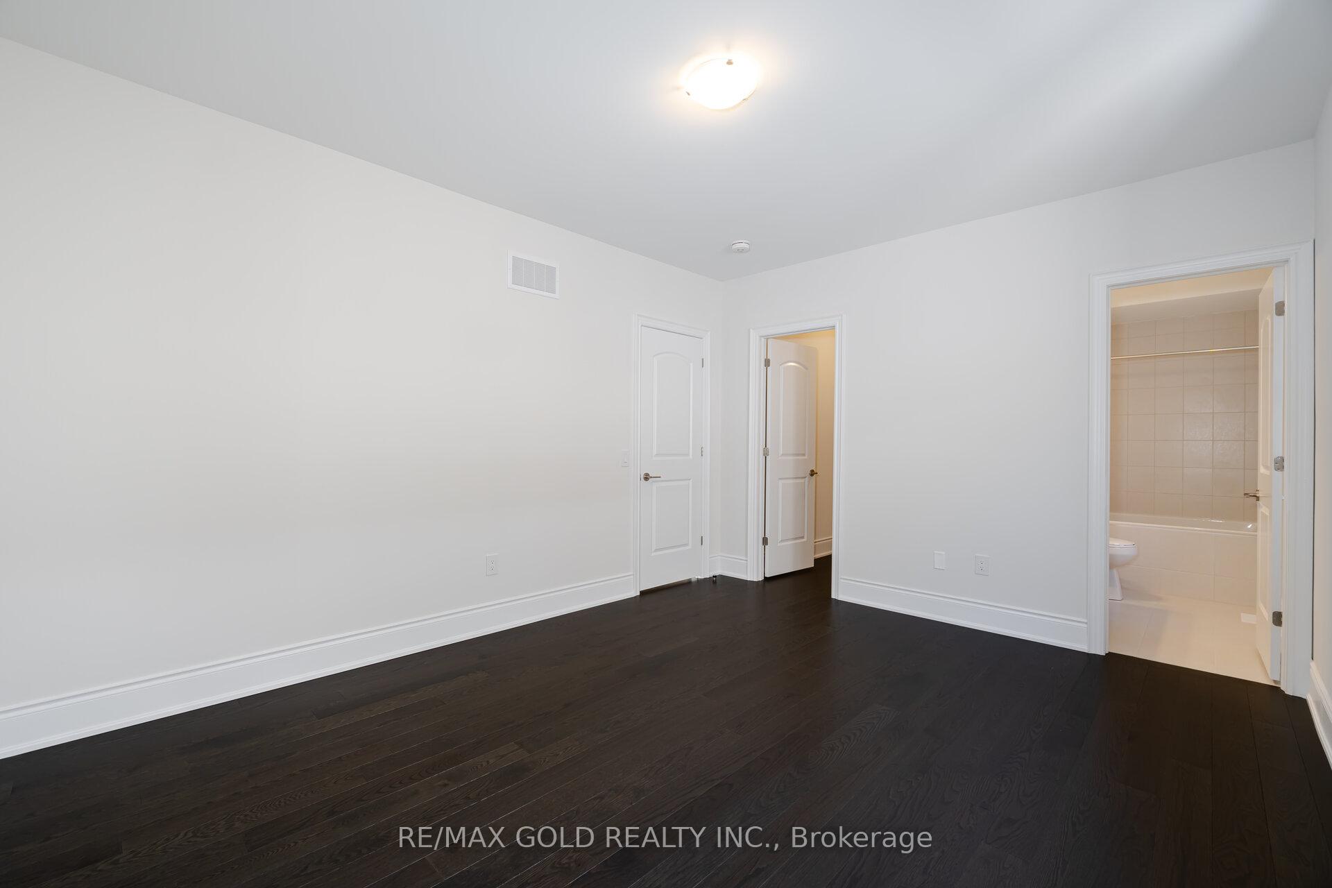 Photo 34 of 82 Raspberry Ridge Avenue, Caledon, Caledon East — HOMEH