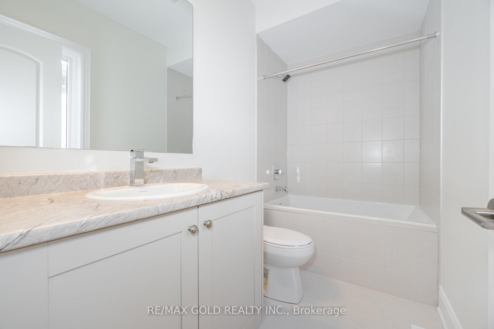 Photo 35 of 82 Raspberry Ridge Avenue, Caledon, Caledon East — HOMEH