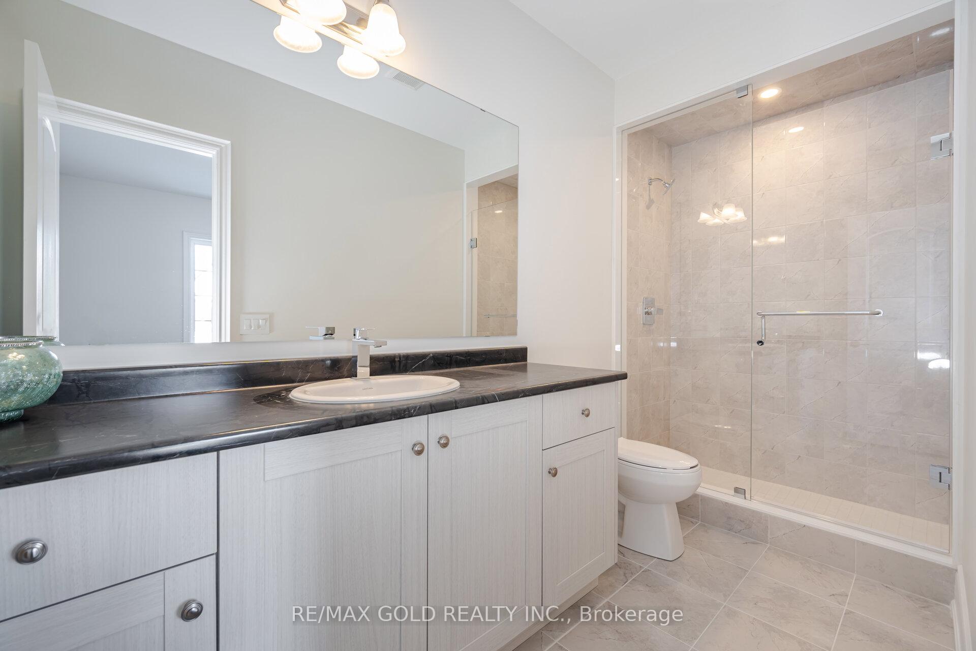 Photo 38 of 82 Raspberry Ridge Avenue, Caledon, Caledon East — HOMEH