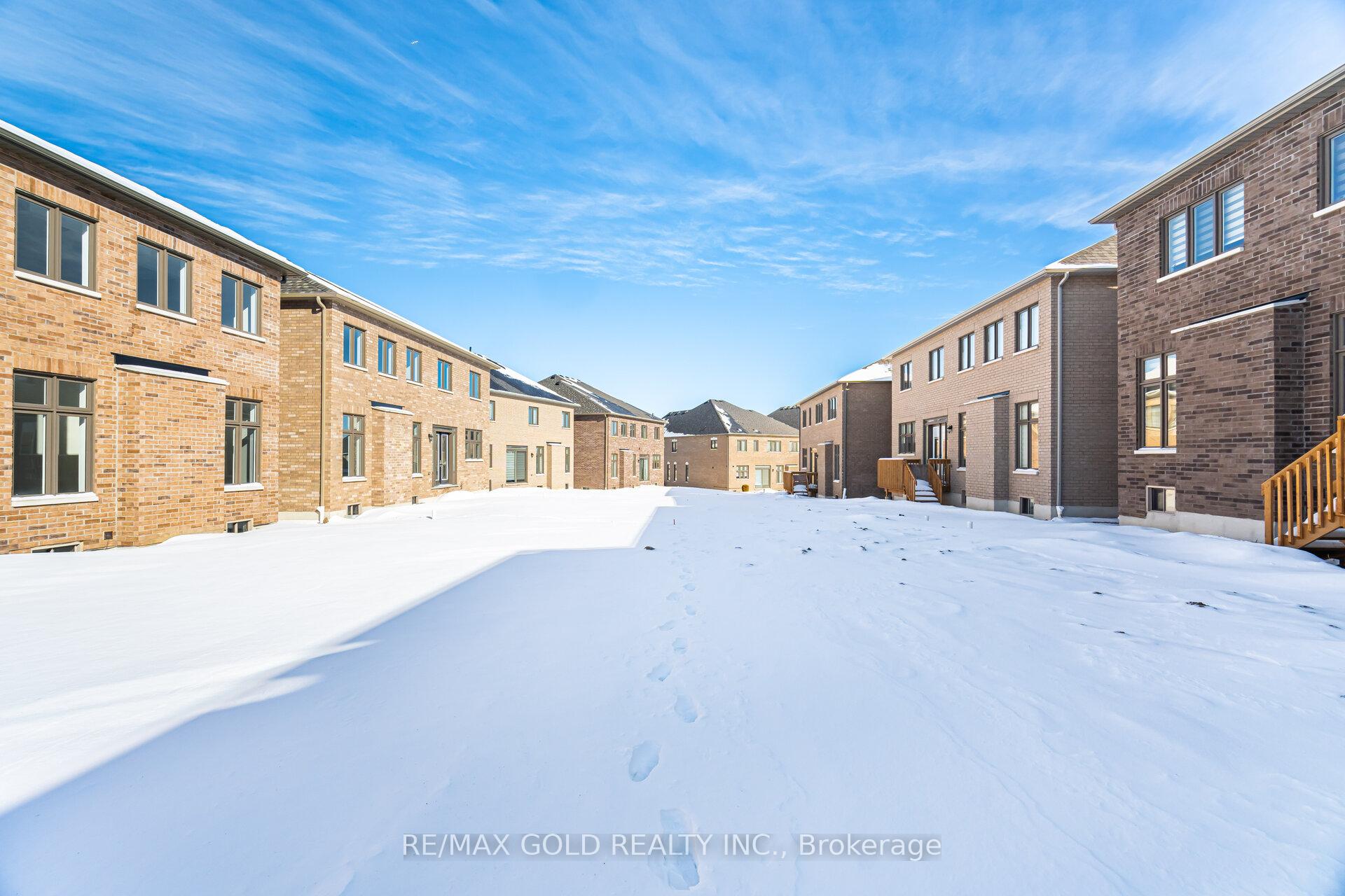Photo 48 of 82 Raspberry Ridge Avenue, Caledon, Caledon East — HOMEH
