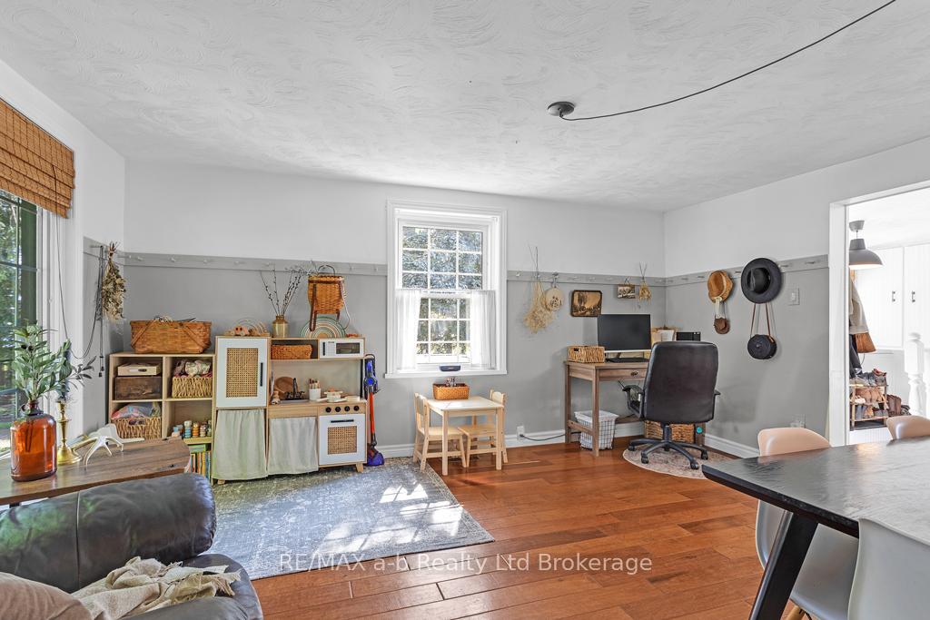 Photo 6 of 289 9 Concession Road, Brant, Burford — HOMEH