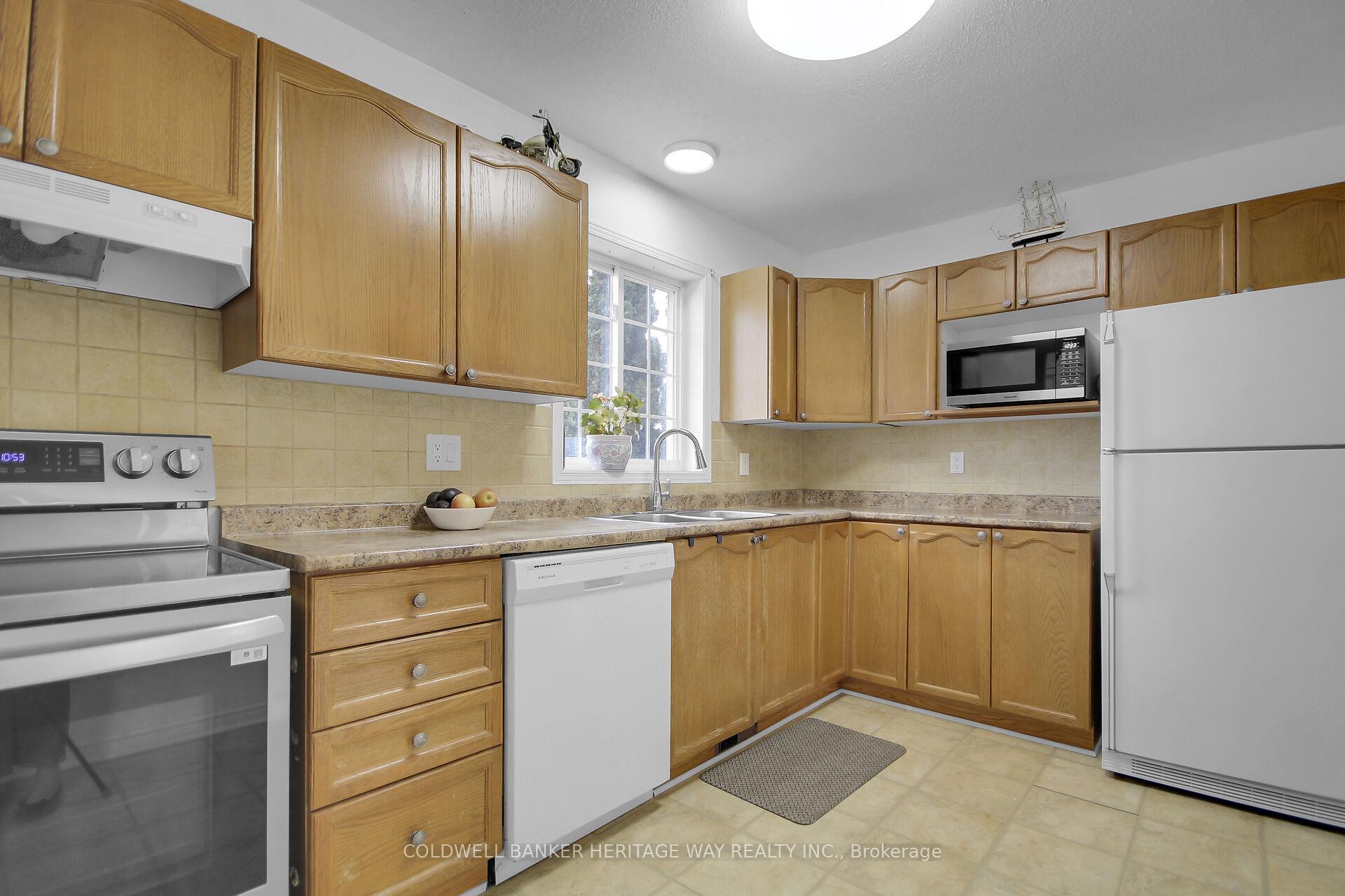Photo 13 of 71 Johnston Street, Carleton Place — HOMEH