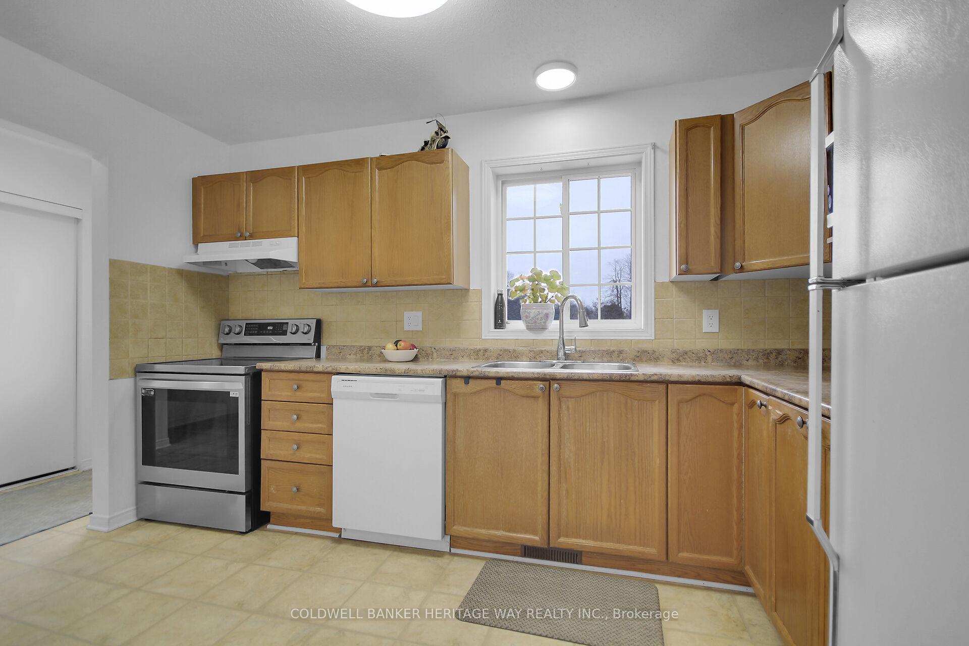 Photo 14 of 71 Johnston Street, Carleton Place — HOMEH