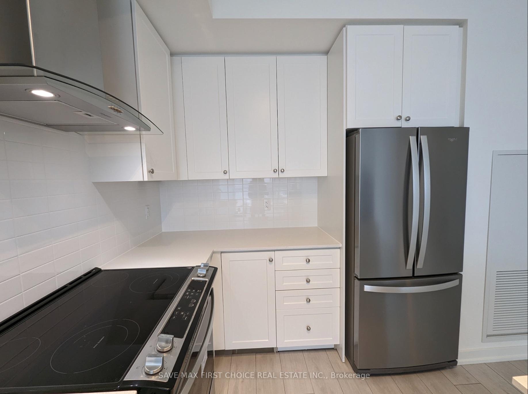 Photo 8 of Unit 608, 55 Duke Street West, Kitchener, City Commercial Core — HOMEH
