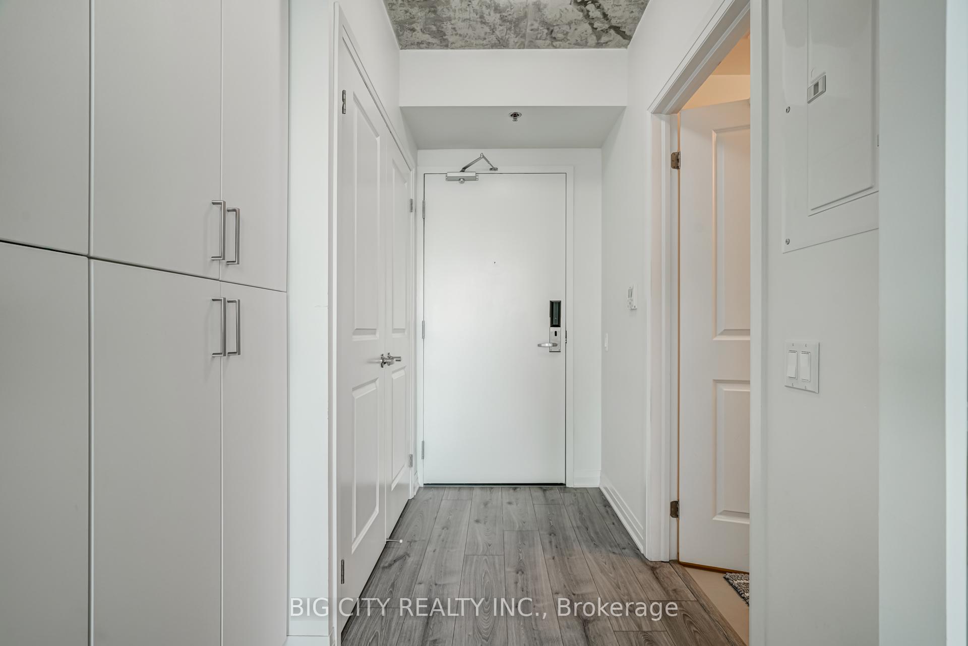 Photo 2 of Unit 515, 1900 Simcoe Street, Oshawa, Samac — HOMEH