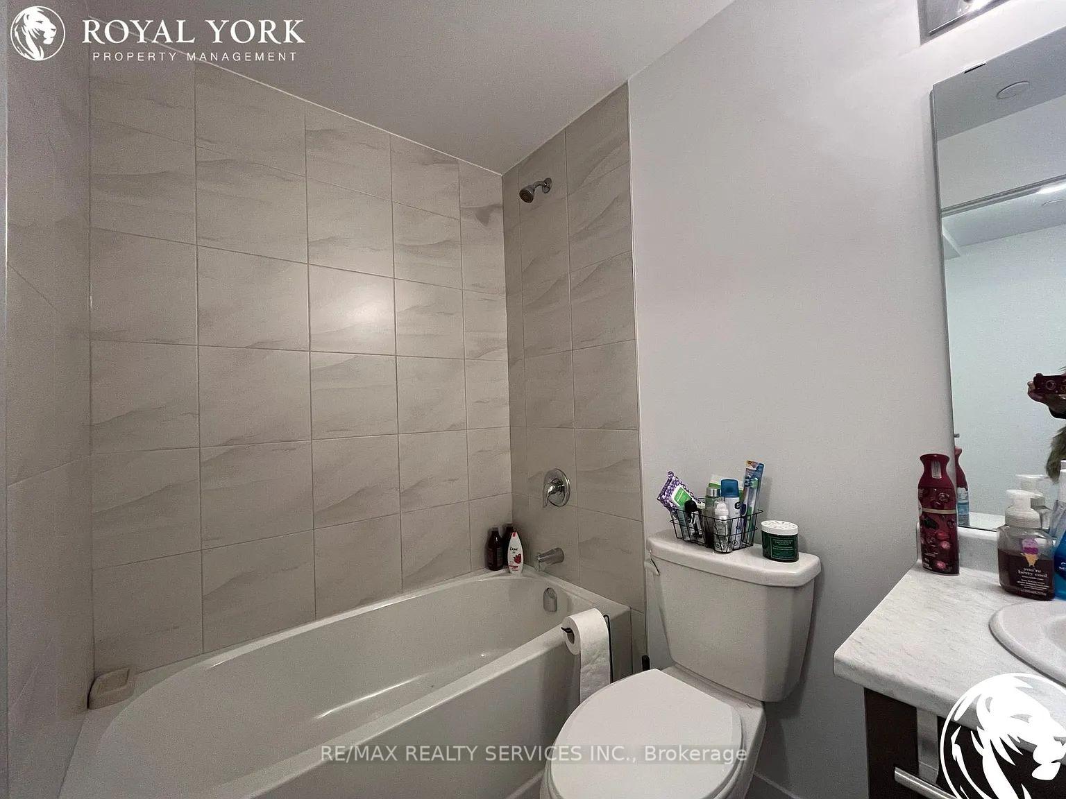 Photo 9 of Unit 429, 460 Dundas Street, Hamilton, Waterdown — HOMEH