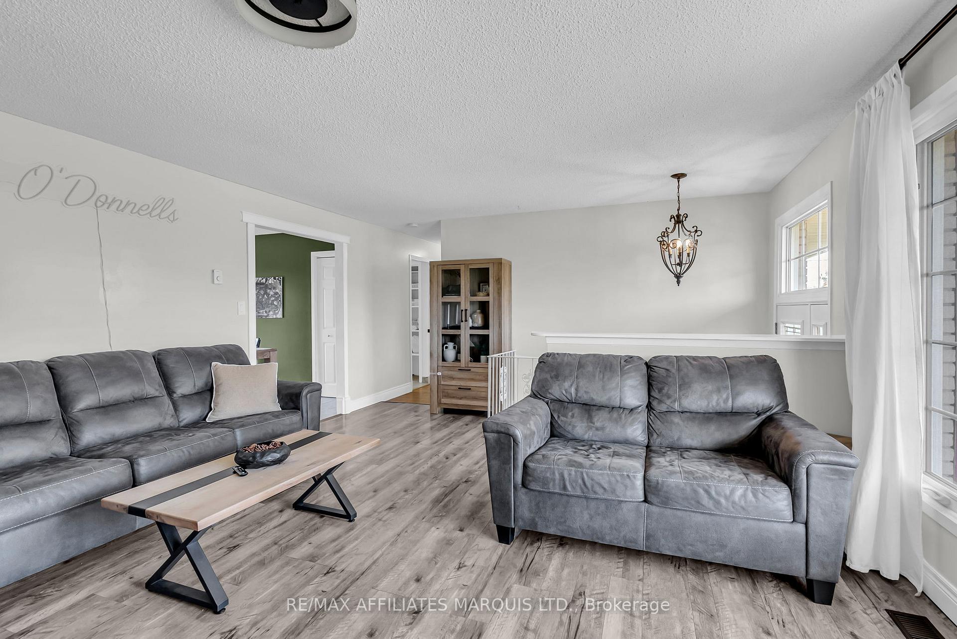 Photo 9 of 3310 Poirier Avenue, Cornwall — HOMEH