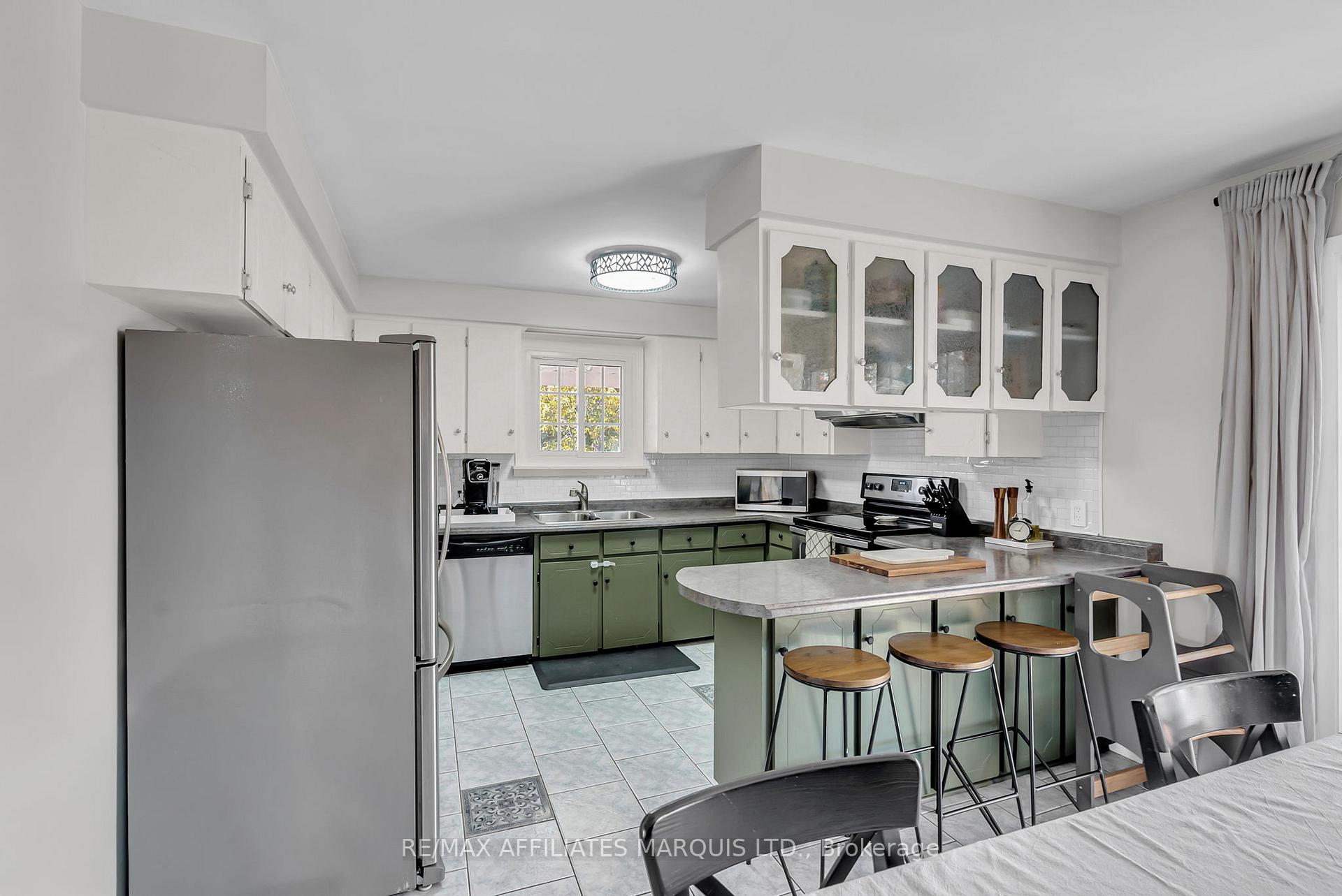 Photo 13 of 3310 Poirier Avenue, Cornwall — HOMEH