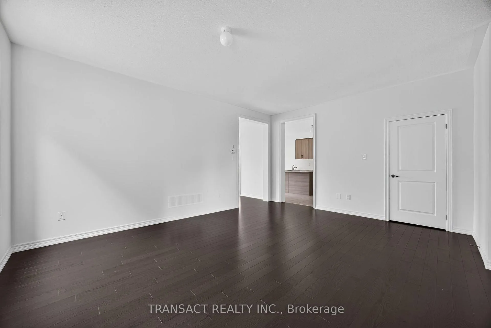 Photo 10 of 15 Baycroft Boulevard, Essa, Angus — HOMEH