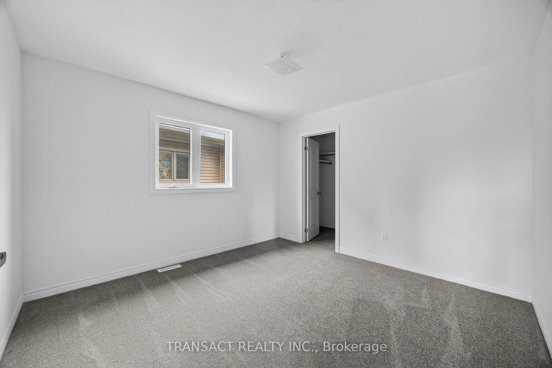 Photo 33 of 15 Baycroft Boulevard, Essa, Angus — HOMEH