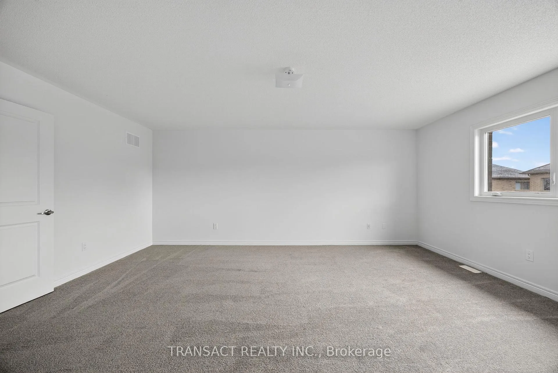 Photo 36 of 15 Baycroft Boulevard, Essa, Angus — HOMEH