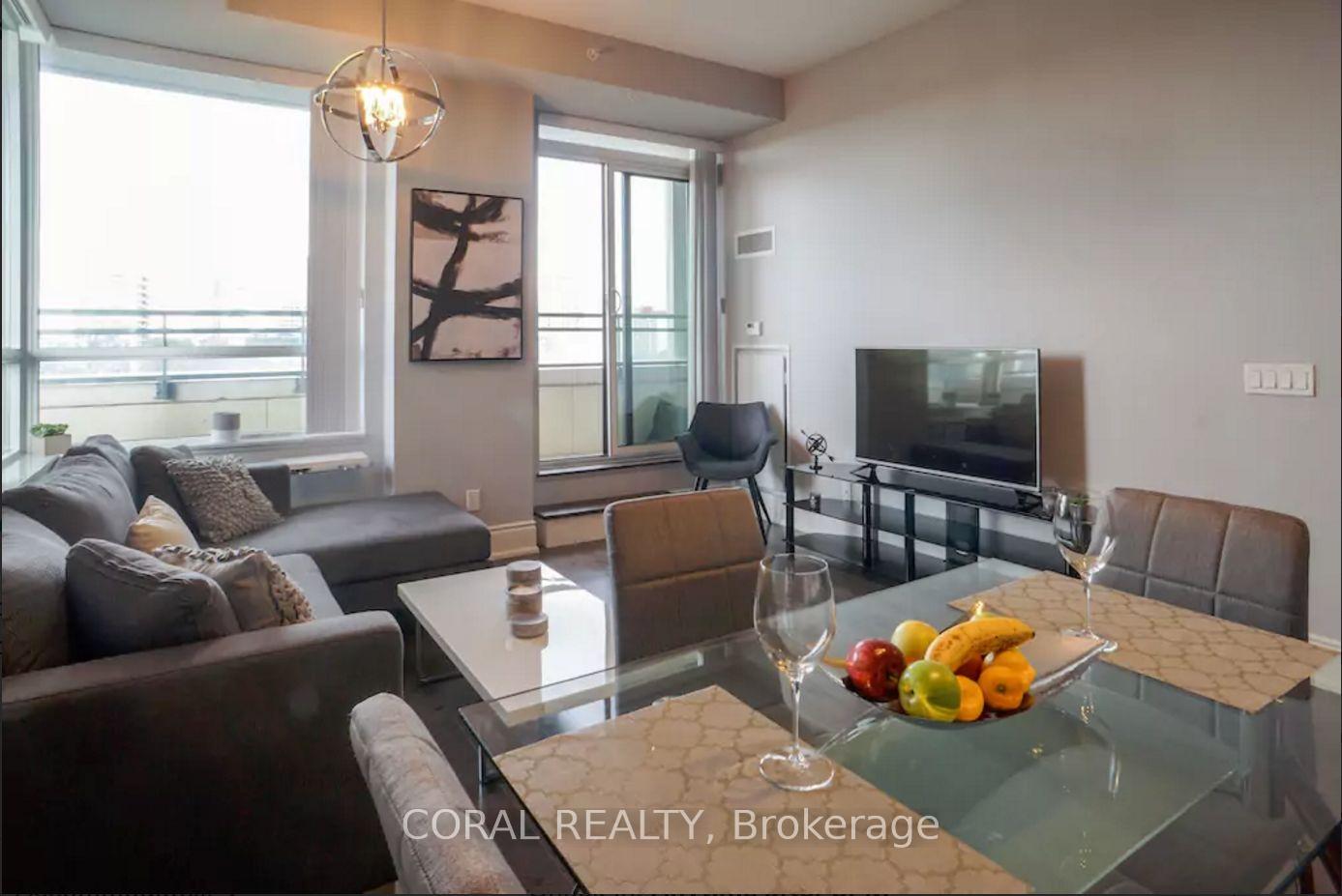 Photo 2 of Unit 814, 23 Glebe Road W, Toronto, Yonge-Eglinton — HOMEH